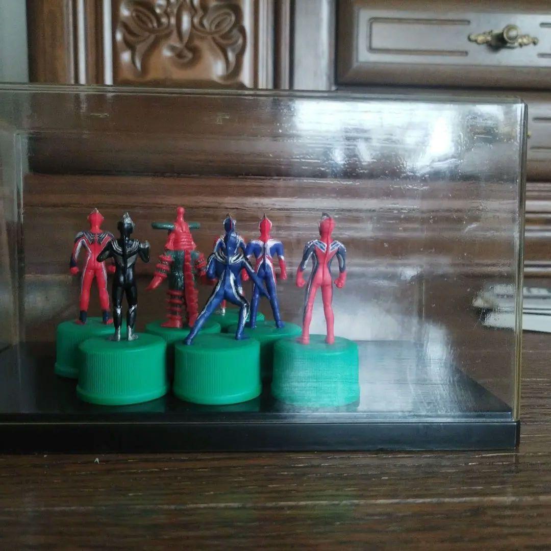 マ*ー様 【美品】ウルトラマンボトルキャップ　シークレット込み全２４種　三ツ矢サ