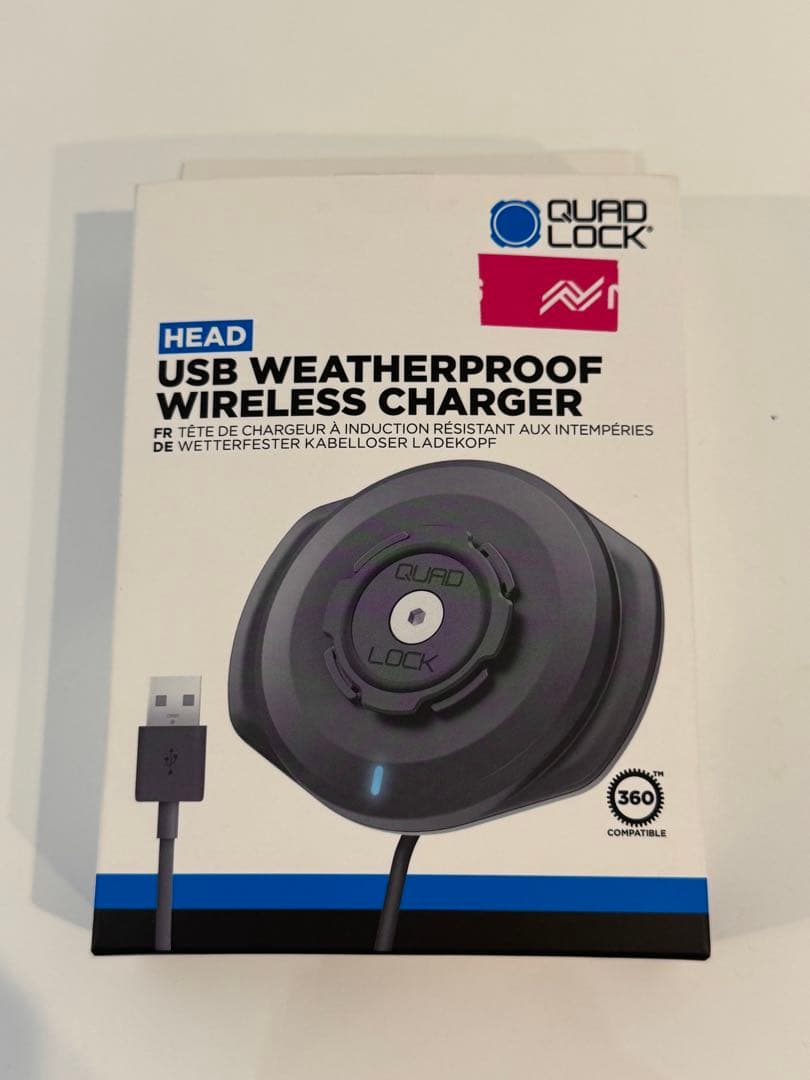 【新品未使用＆送料込】QUAD LOCK バイク用防水・防塵ワイヤレス充電ヘッド