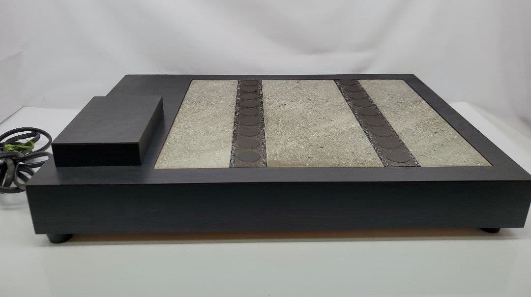 ヒーリング 足癒ストーンスパ 足軽 岩盤浴　冷え性　足湯　波動石&ラジミックス